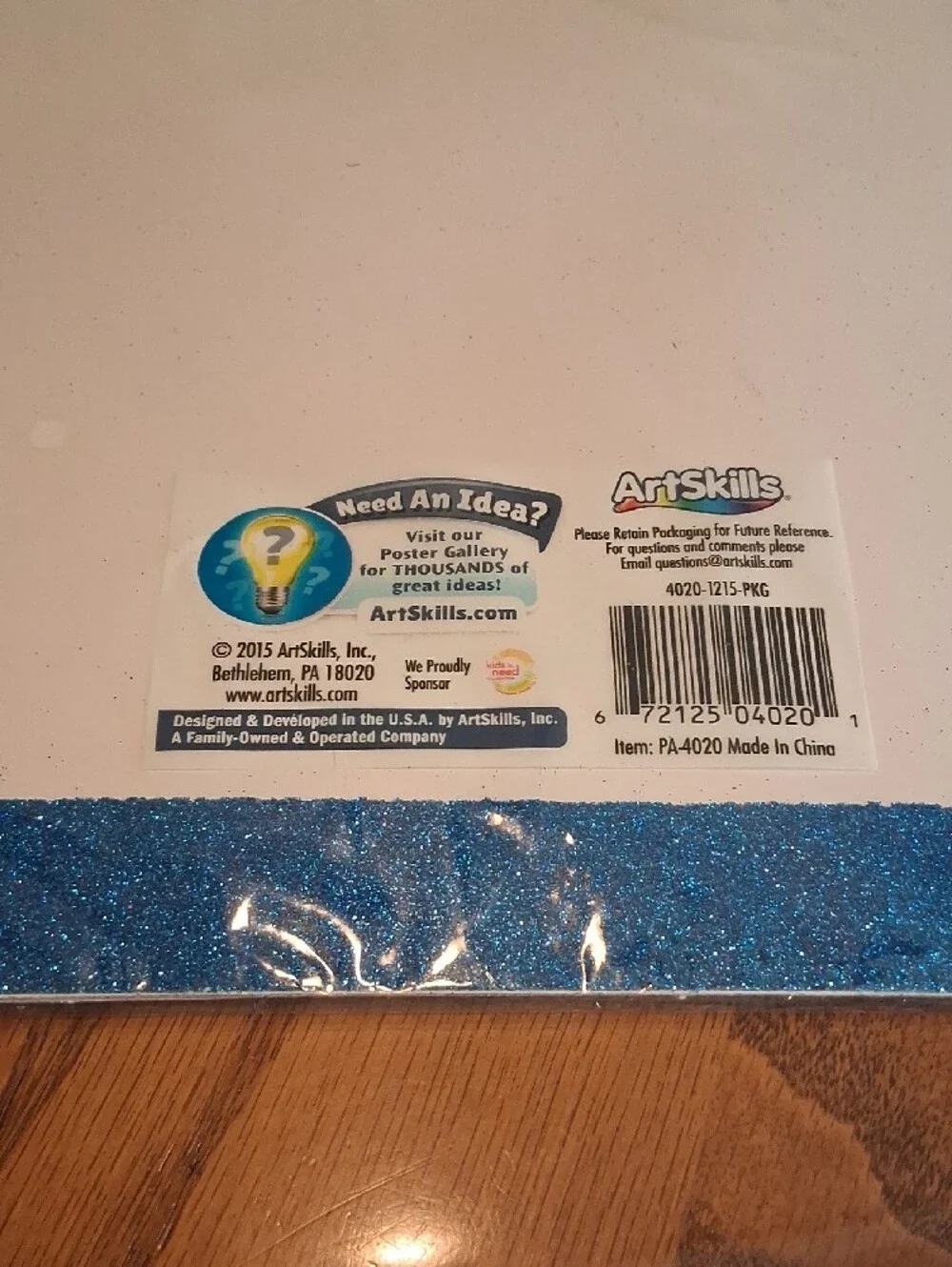 Make Your Poster Shine! Glitter Frame Board